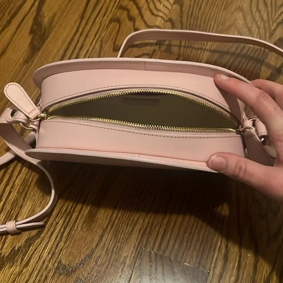 A.P.C. Pink Leather Crossbody Bag - Picture 8 of 11